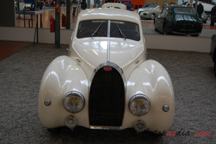 Bugatti type 73 1945-1947 (1947 73A Saloon 2d), front view