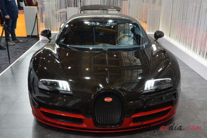 Bugatti Veyron 2005-2015 (2010-2011 Bugatti Veyron 16.4 Super Sport Coupé 2d), przód