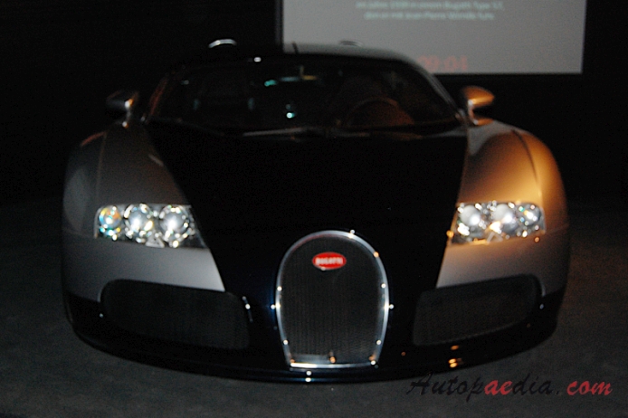 Bugatti Veyron 2005-2015 (Coupé 2d), front view