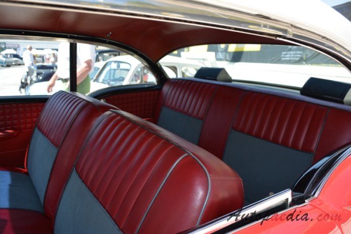 Buick Century 1. generacja 1954-1958 (1955 Century Riviera hardtop 2d), wnętrze