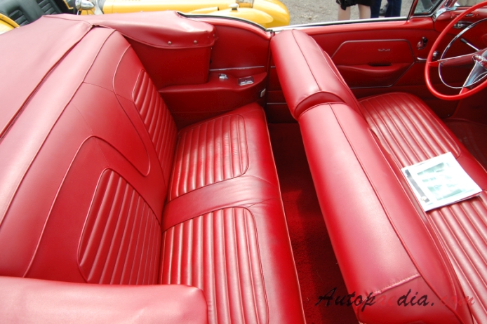 Buick Century 1st generation 1954-1958 (1958 convertible 2d), interior