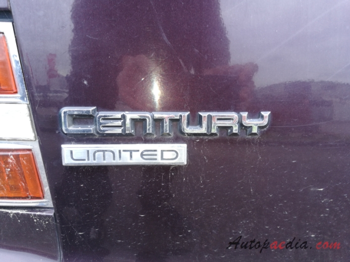 Buick Century 5. generacja 1979-1981 (1986-1988 Buick Century Limited sedan 4d), emblemat bok 