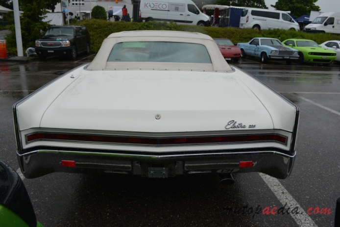 Buick Electra 3rd generation 1965-1970 (1967 225 convertible 2d), rear view