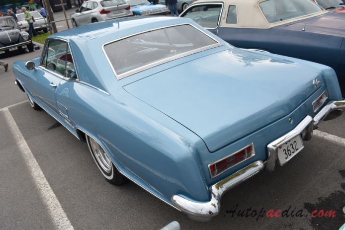 Buick Riviera 1. generacja 1963-1965 (1964 hardtop 2d), lewy tył