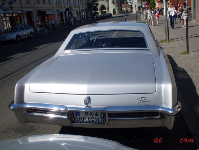 Buick Riviera 1st generation 1963-1965 (1965 hardtop 2d), rear view