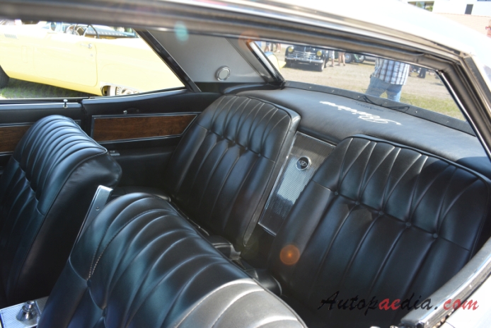 Buick Riviera 1st generation 1963-1965 (1965 hardtop 2d), interior