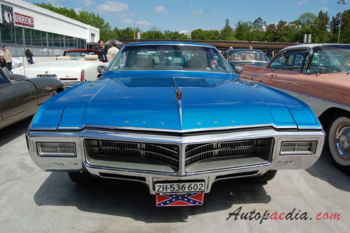 Buick Riviera 2nd generation 1966-1970 (1969 GS hardtop 2d), front view