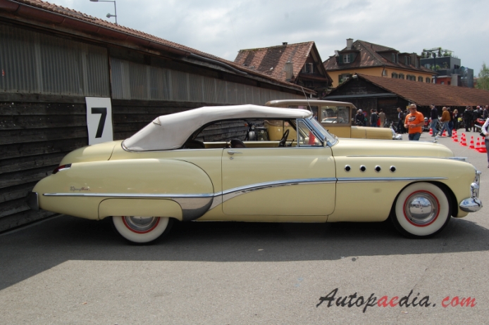 Buick Roadmaster 5th generation 1949-1953 (1949 convertible 2d), right side view