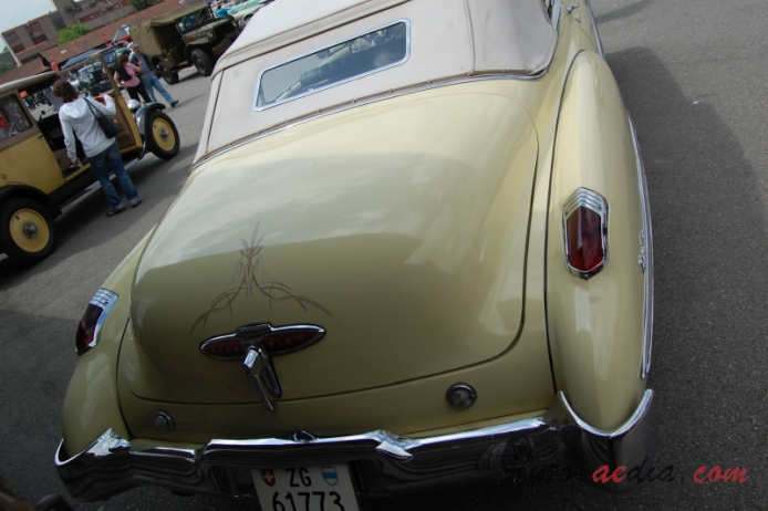 Buick Roadmaster 5th generation 1949-1953 (1949 convertible 2d), rear view