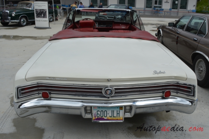 Buick Skylark 3rd generation 1964-1972 (1965 convertible 2d), rear view