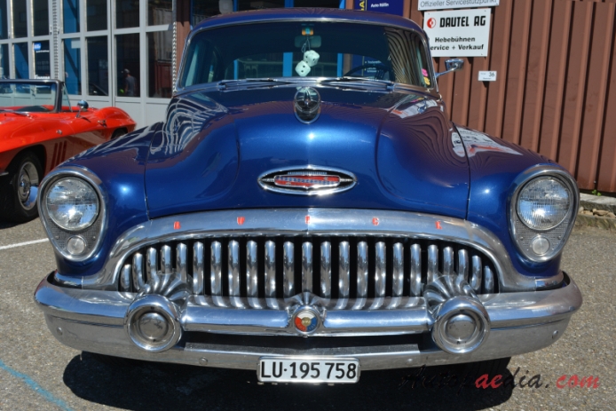 Buick Special 3rd series 1949-1958 (1953 saloon 4d), front view