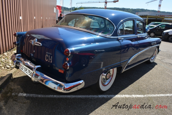 Buick Special 3. series 1949-1958 (1953 saloon 4d), prawy tył