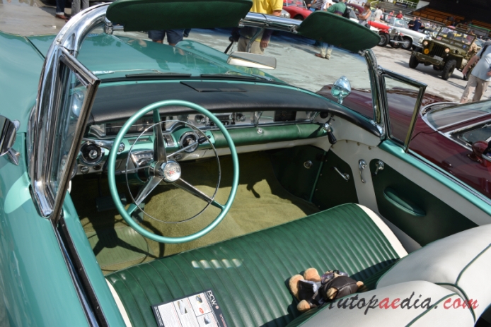 Buick Special 3. series 1949-1958 (1957 convertible 2d), wnętrze