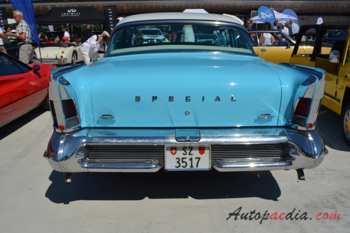 Buick Special 3. series 1949-1958 (1958 sedan 4d), tył