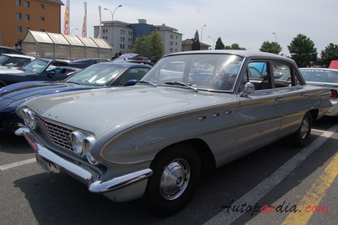 Buick Special 4th series 1961-1963 (1961 sedan 4d), left front view