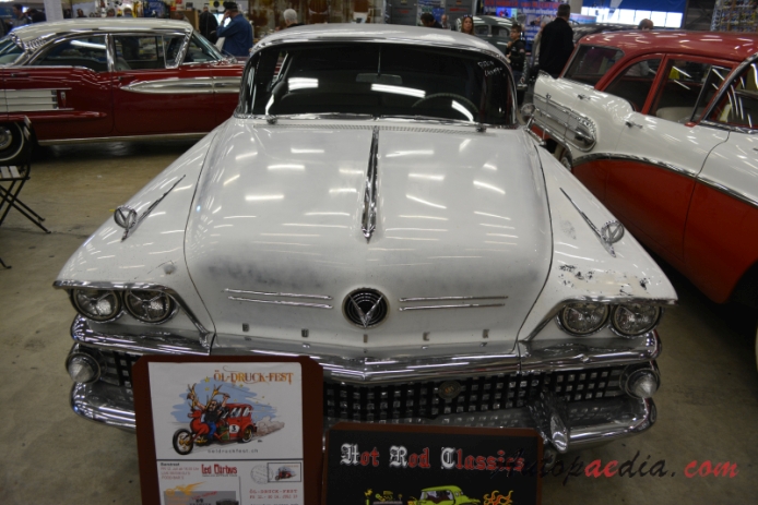Buick Super 4. generacja 1954-1958 (1958 Riviera hardtop 2d), przód