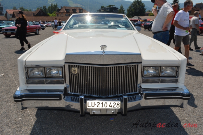 Cadillac Eldorado 10. generacja 1979-1985 (1984 convertible 2d), przód
