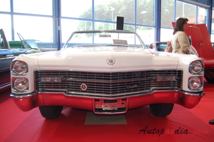 Cadillac Eldorado 7. generacja 1965-1966 (1966 convertible 2d), przód