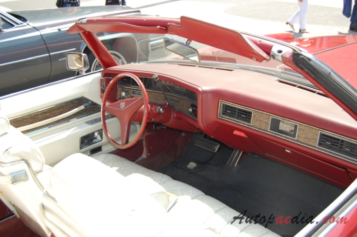 Cadillac Eldorado 9th generation 1971-1978 (1971 convertible 2d)