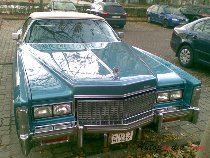 Cadillac Eldorado 9. generacja 1971-1978 (1976 convertible 2d), przód