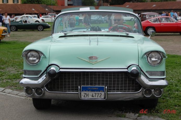 Cadillac Series 62 5th generation 1957-1958 (1957 convertible 2d), front view