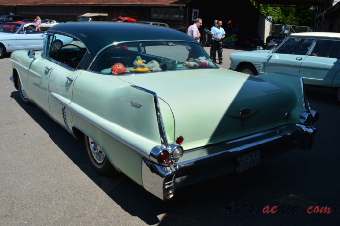 Cadillac Series 62 5th generation 1957-1958 (1957 hardtop 4d),  left rear view
