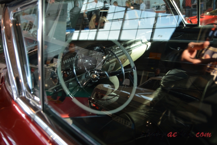 Cadillac Series 62 5th generation 1957-1958 (1958 convertible 2d), interior