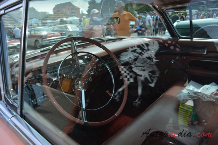 Cadillac Series 62 5. generacja 1957-1958 (1958 hardtop 2d), wnętrze