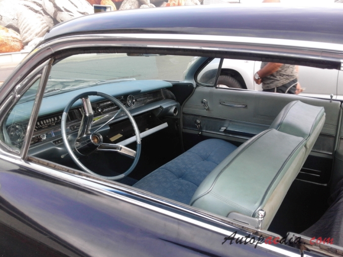 Cadillac Series 62 7. generacja 1961-1964 (1961 hardtop 2d), wnętrze