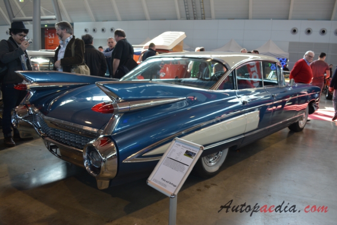 Cadillac Sixty Special 7. generacja 1959-1960 (1959 Fleetwood Sixty Special hardtop 4d), prawy tył