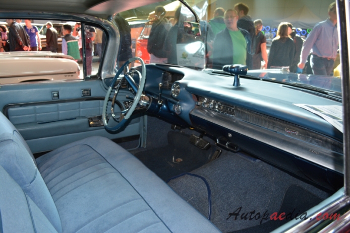Cadillac Sixty Special 7. generacja 1959-1960 (1959 Fleetwood Sixty Special hardtop 4d), wnętrze