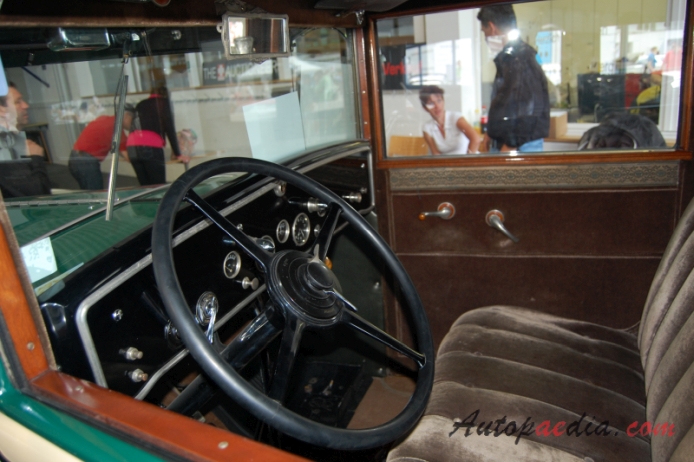 Cadillac Series 341 1928-1929 (1929 Cadillac 341-B Saloon 4d), interior