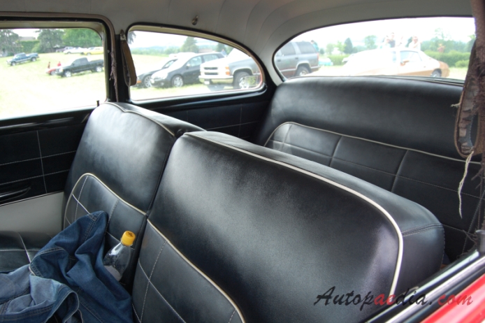Chevrolet 210 (Two Ten) 1st generation 1953-1954 (1954 Coupé 2d), interior