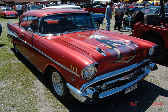 Chevrolet Bel Air 2nd generation 1955-1957 (1957 hardtop 2d), right front view