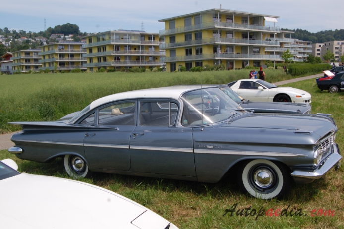 Chevrolet Bel Air 4th generation 1958-1960 (1959 sedan 4d), right side view
