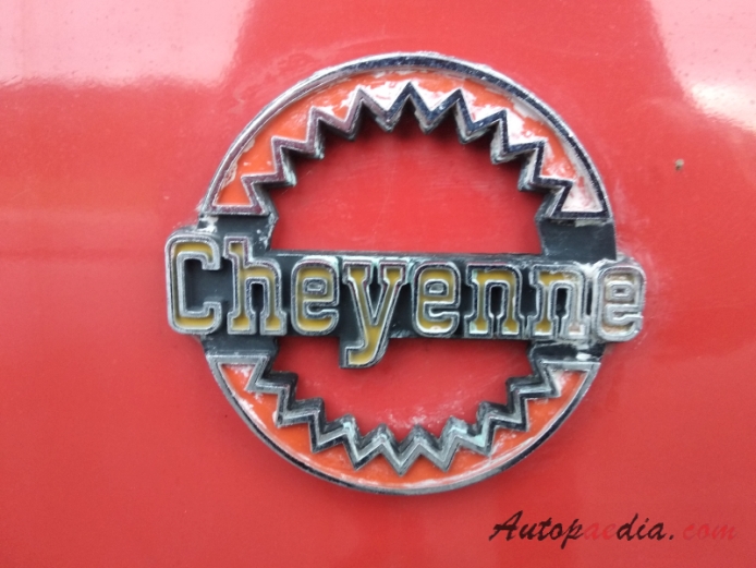 Chevrolet K5 Blazer 2. generacja 1973-1991 (1979 Chevrolet K5 Blazer Cheyenne SUV 3d), emblemat bok 