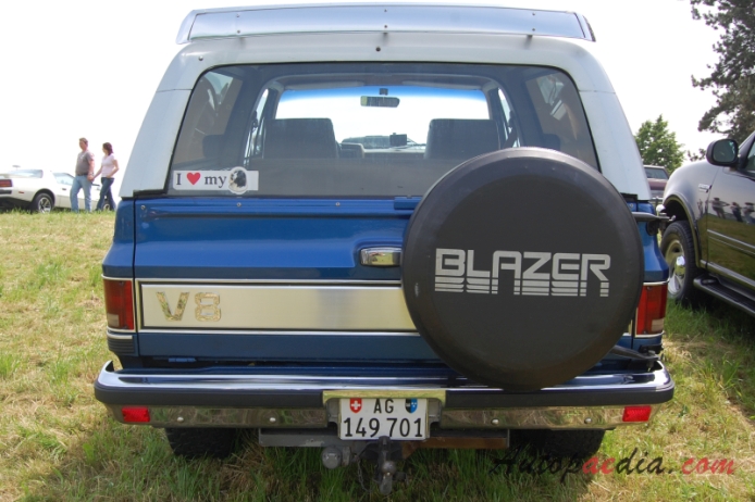Chevrolet K5 Blazer 2. generacja 1973-1991 (1981-1982 Chevrolet K5 Blazer Silverado SUV 3d), tył