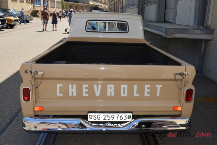 Chevrolet C/K 1st generation 1960-1966 (1964-1966 Chevrolet C10 Fleetside long-bed pickup 2d), rear view
