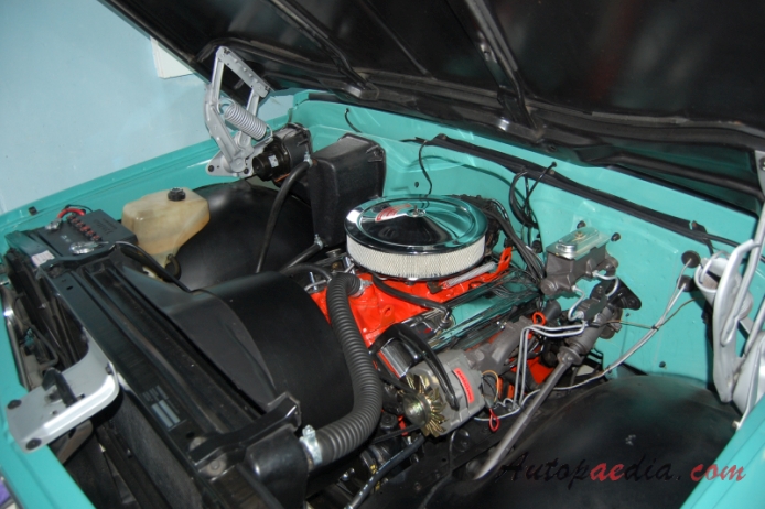 Chevrolet C/K 2. generacja 1967-1972 (1967 Chevrolet C10 Fleetside pickup 2d), silnik 