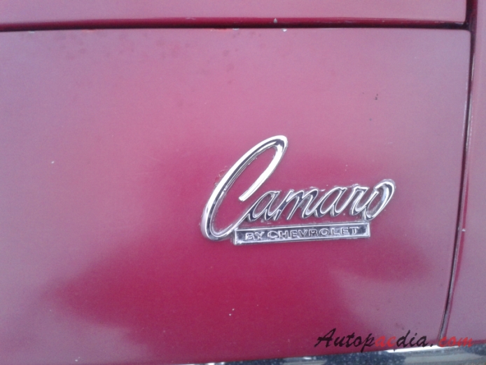 Chevrolet Camaro 1. generacja 1967-1969 (1969 Chevrolet Camaro 307 kabriolet 2d), emblemat tył 