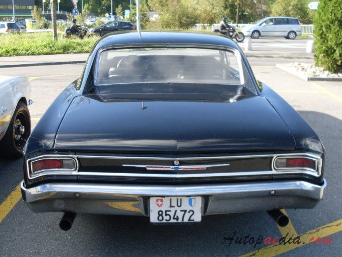 Chevrolet Chevelle 1st generation 1964-1967 (1966 Chevrolet Chevelle Malibu SS-327 hardtop 2d), rear view