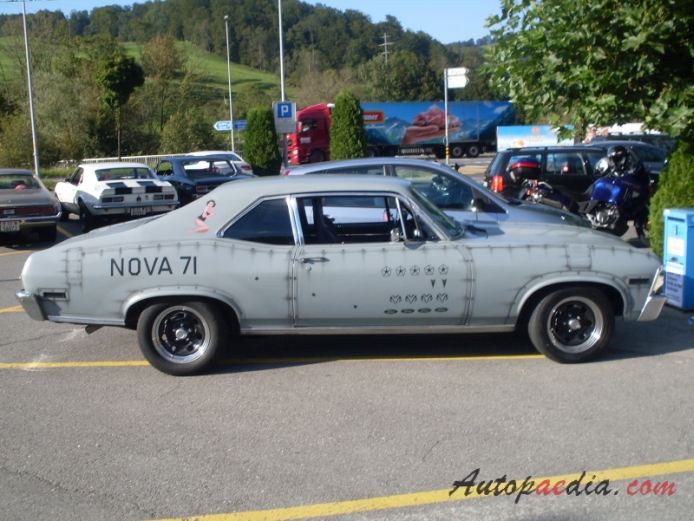 Chevrolet Chevy II 3. generacja (Chevrolet Nova) 1968-1974 (1971 Coupé 2d), prawy bok