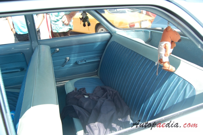 Chevrolet Corvair 1st generation 1960-1964 (1960 sedan 4d), interior