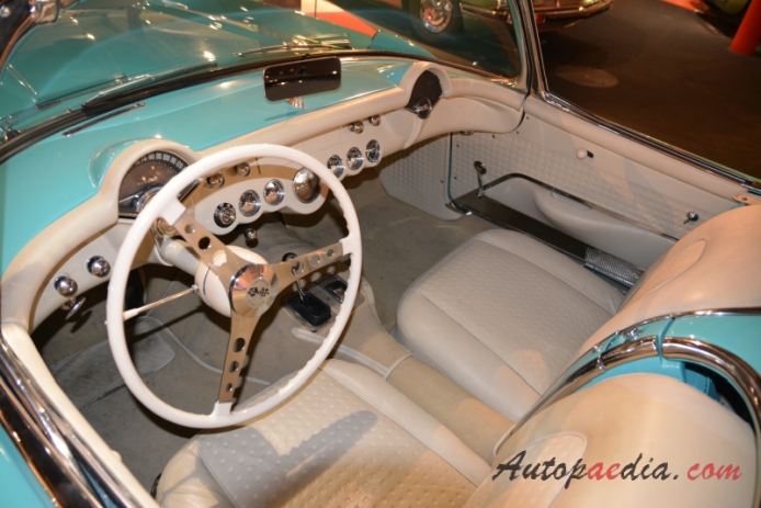 Chevrolet Corvette C1 1953-1962 (1957 convetible 2d), interior