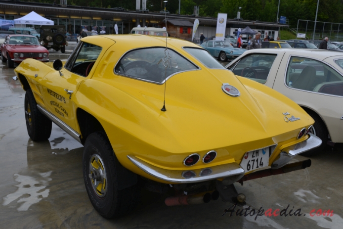 Chevrolet Corvette C2 Sting Ray 1963-1967 (1963 Chevrolet Corvette 4x4 off-road przeróbka 2d), lewy tył