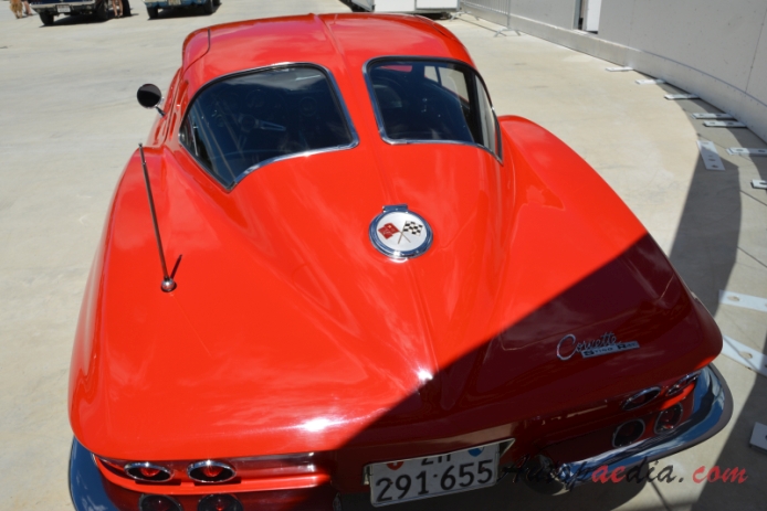 Chevrolet Corvette C2 Sting Ray 1963-1967 (1963 Coupé 2d), tył