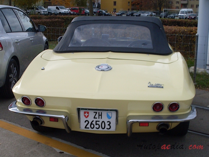 Chevrolet Corvette C2 Sting Ray 1963-1967 (1967 kabriolet 2d), tył