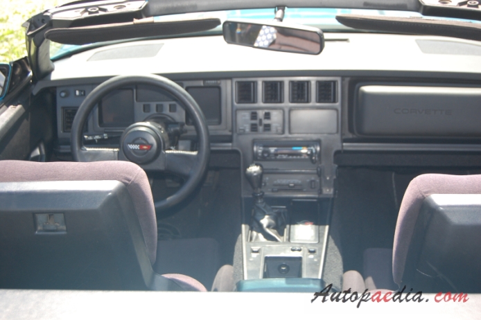 Chevrolet Corvette C4 1984-1996 (1989 convetible 2d), interior