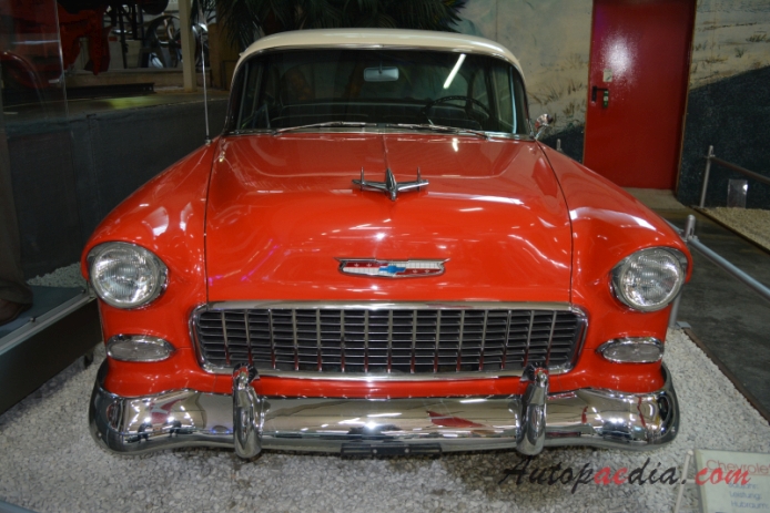 Chevrolet Delray 1954-1958 (1955 sedan 2d), przód