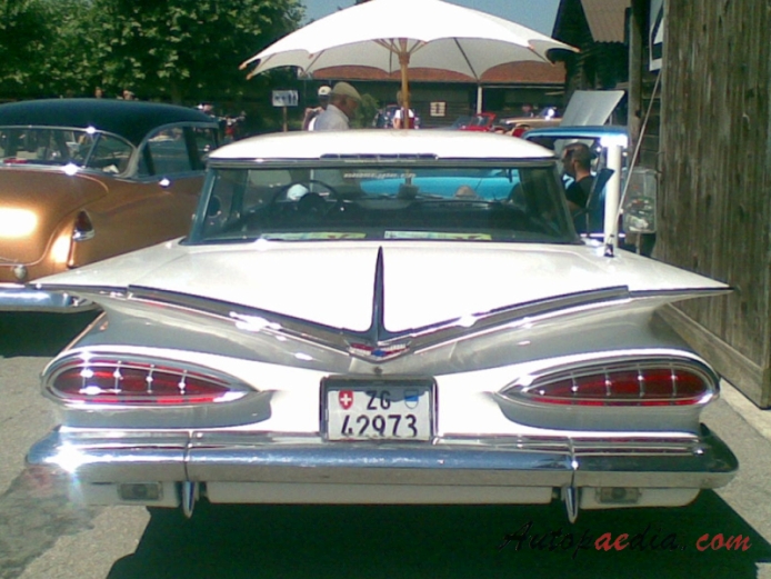 Chevrolet Impala 2nd generation 1959-1960 (1959 hardtop 4d), rear view